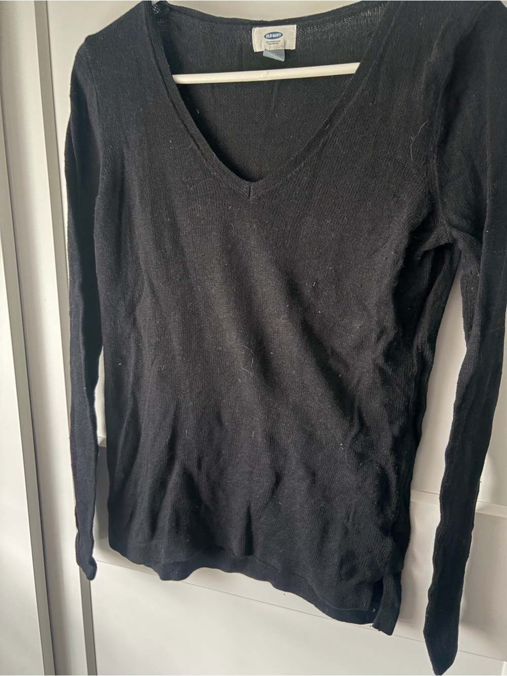 Old Navy Women's Black V-Neck Long Sleeve Sweater - S